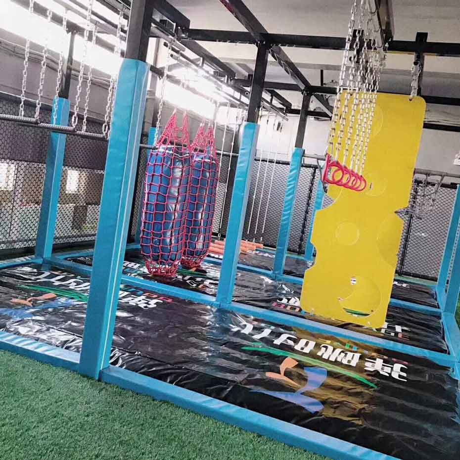 蹦床扣篮