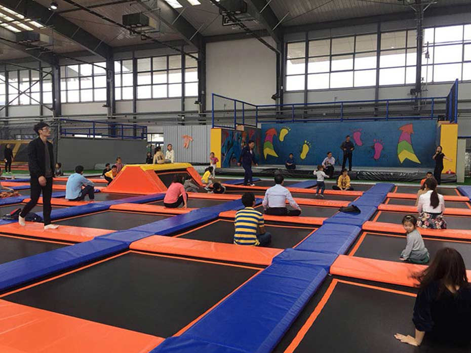 蹦床公园加盟
