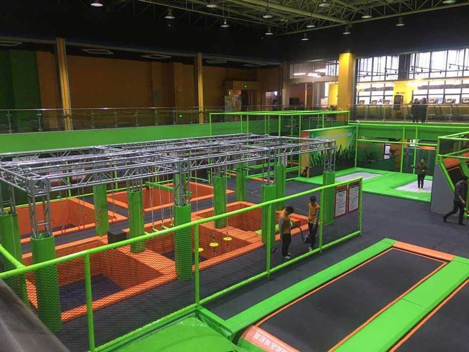 蹦床实物照片 蹦床实物照片