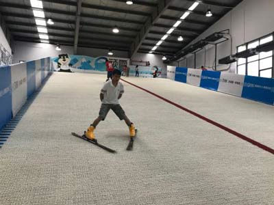 你知道旱雪滑梯吗？