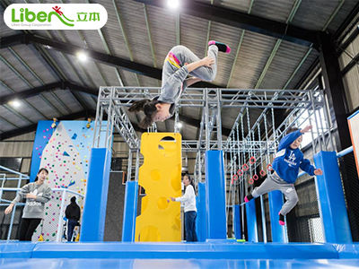 郑州flyzone蹦床主题公园案例