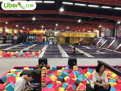 全乌鲁木齐最大的室内蹦床主题公园来了，安利整个夏季