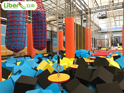 多乐岛蹦床公园投资，选择哪家加盟厂家比较好