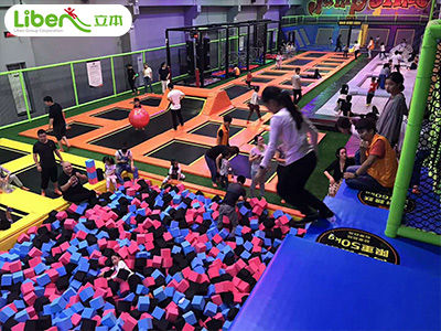 重庆1000平米gogojump蹦床公园案例