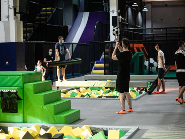 蹦床乐园的好处有哪些好处？孩子蹦床好处更多哟！