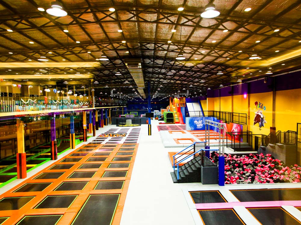 娱乐健身减肥室内充气滑梯组合乐园蹦蹦床